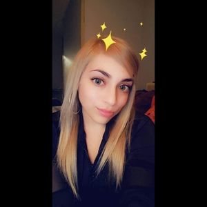 Meet your Posher, Monica